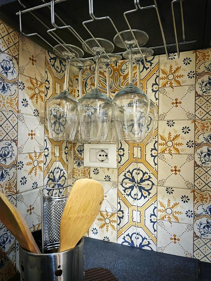 La Trinacria Mare Apartment Palermo Bagian luar foto
